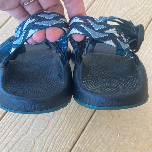 Chaco Size 8 - Picture 2 of 4